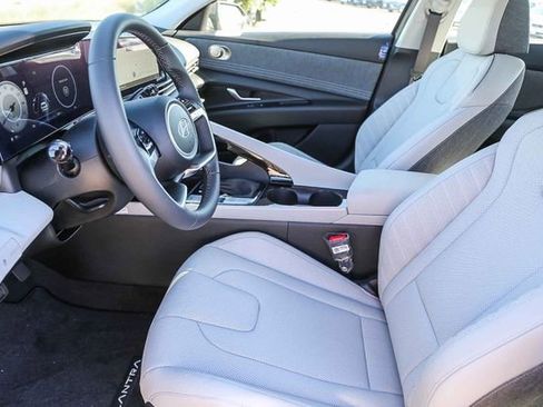 New 2026 Hyundai Elantra Limited FWD image 20
