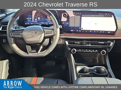 Used 2024 Chevrolet Traverse RS w/ LPO, Floor Liner Package image 20