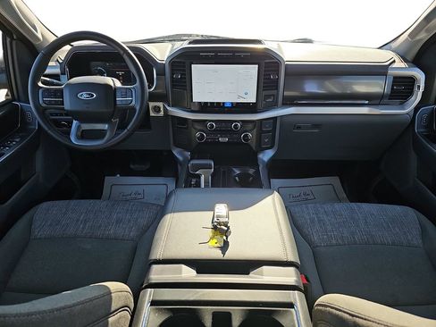 Used 2023 Ford F150 Lightning XLT image 11