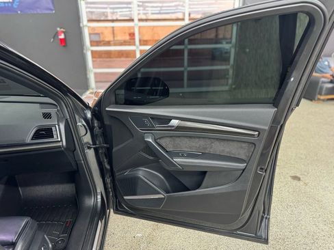 Used 2018 Audi SQ5 Premium Plus image 18