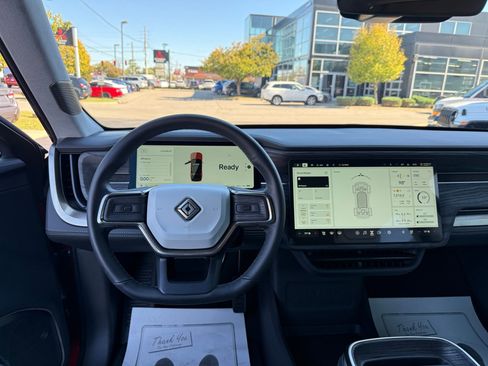 Used 2025 Rivian R1S Adventure image 48