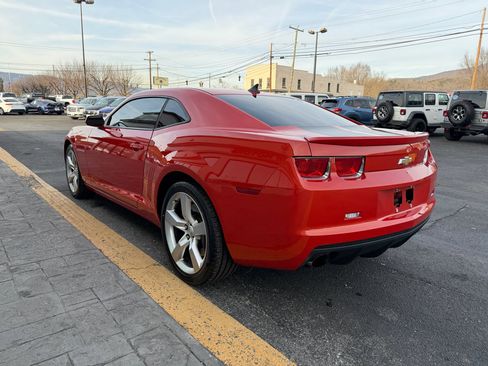 Used 2010 Chevrolet Camaro SS w/ RS Package image 6