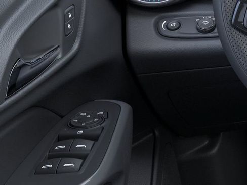 New 2026 Chevrolet Trax LS w/ LS Convenience Package FWD image 22