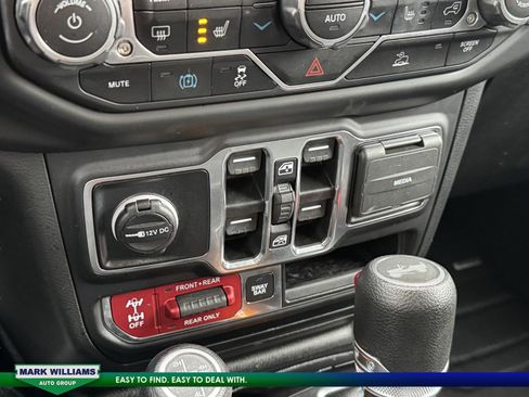 Used 2022 Jeep Wrangler Unlimited Rubicon 4xe w/ Cold Weather Group image 20