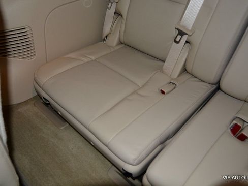 Used 2007 Cadillac Escalade AWD w/ Climate Package image 31