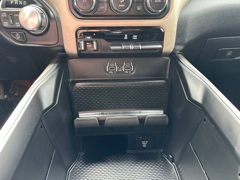 Used 2022 RAM 1500 Laramie AWD/4WD image 17