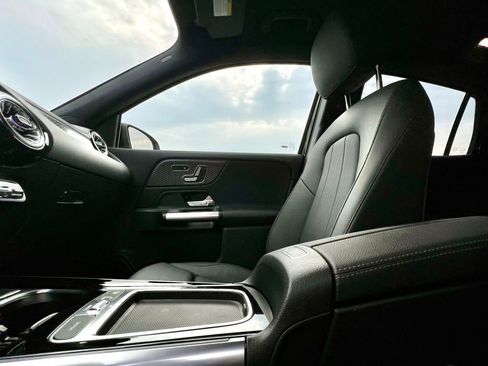 Certified 2026 Mercedes-Benz GLA 250 4MATIC image 18