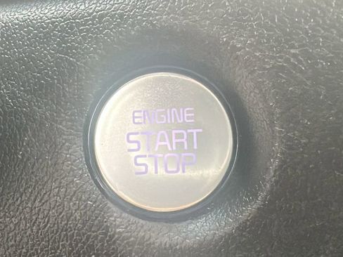 Used 2024 Kia Sorento S FWD image 23