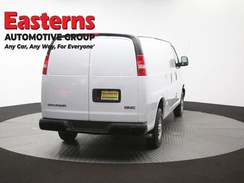 Used 2022 GMC Savana 2500 RWD image 31