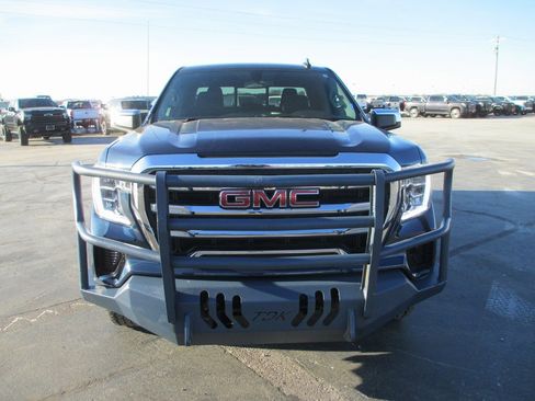 Used 2021 GMC Sierra 1500 SLE w/ X31 Off-Road Package image 10