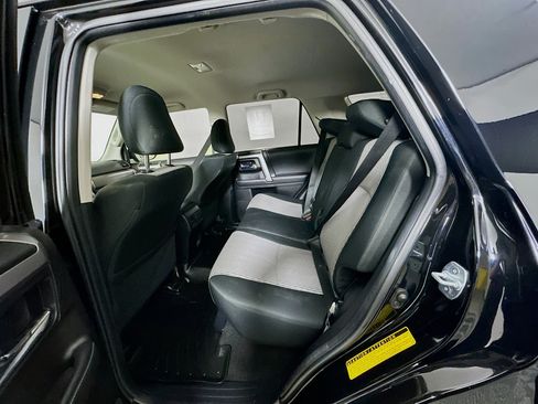 Used 2021 Toyota 4Runner SR5 AWD/4WD image 26