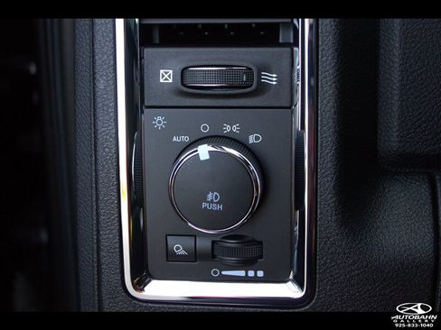 Used 2017 RAM 2500 Laramie w/ Sport Appearance Group AWD/4WD image 40