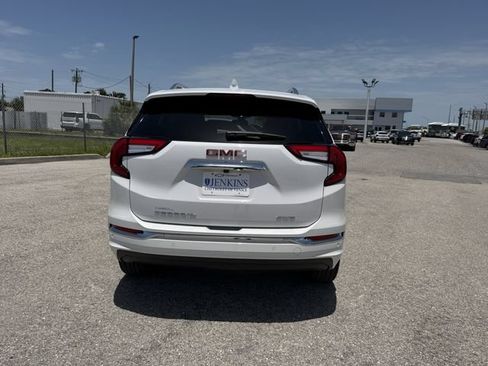 Used 2023 GMC Terrain Denali AWD/4WD image 6