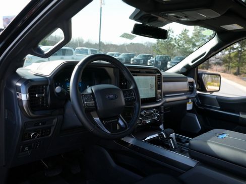 New 2025 Ford F150 Platinum w/ Equipment Group 702A High AWD/4WD image 24