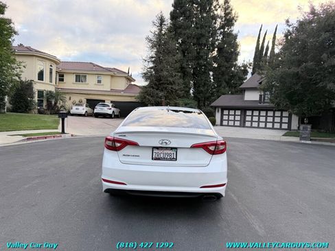 Used 2016 Hyundai Sonata SE FWD image 5