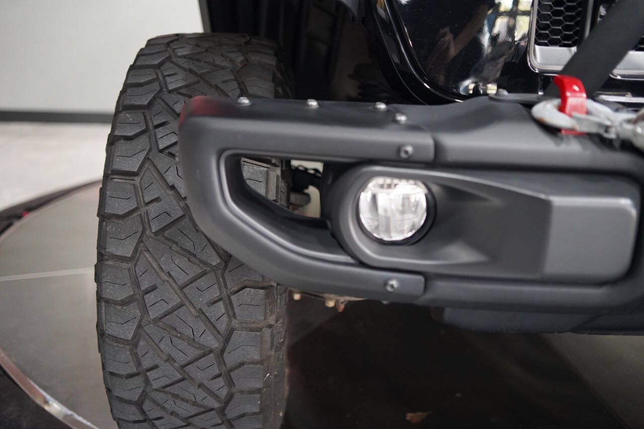 Used 2018 Jeep Wrangler Unlimited Rubicon AWD/4WD image 15