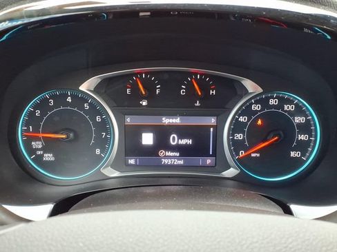 Used 2021 Chevrolet Traverse LT AWD/4WD image 14