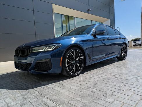 Used 2023 BMW 530i w/ M Sport Package RWD image 2