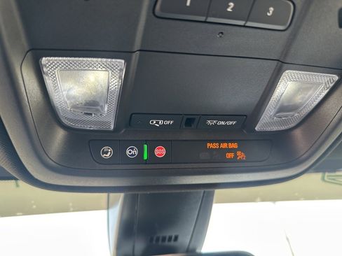 Used 2025 Cadillac XT5 Luxury image 29