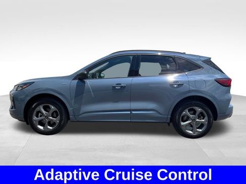 Used 2024 Ford Escape ST-Line w/ Tech Pack #1 AWD/4WD image 2