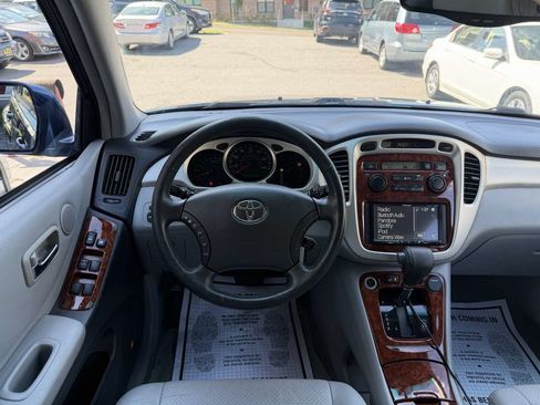 Used 2006 Toyota Highlander Limited AWD/4WD image 14