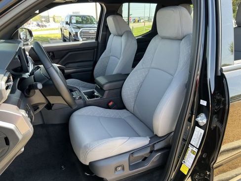 New 2025 Toyota Tacoma SR5 image 21