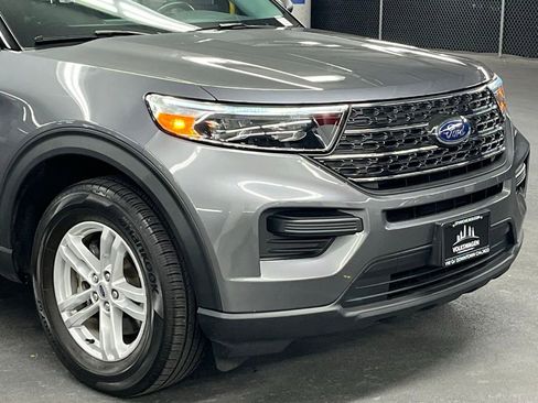 Used 2022 Ford Explorer XLT w/ Class IV Trailer Tow Package image 39