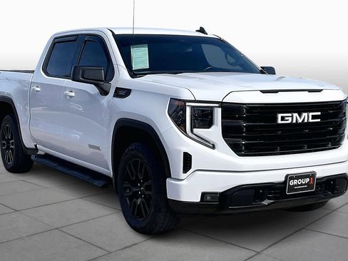 Used 2024 GMC Sierra 1500 Elevation w/ X31 Off-Road Package image 3