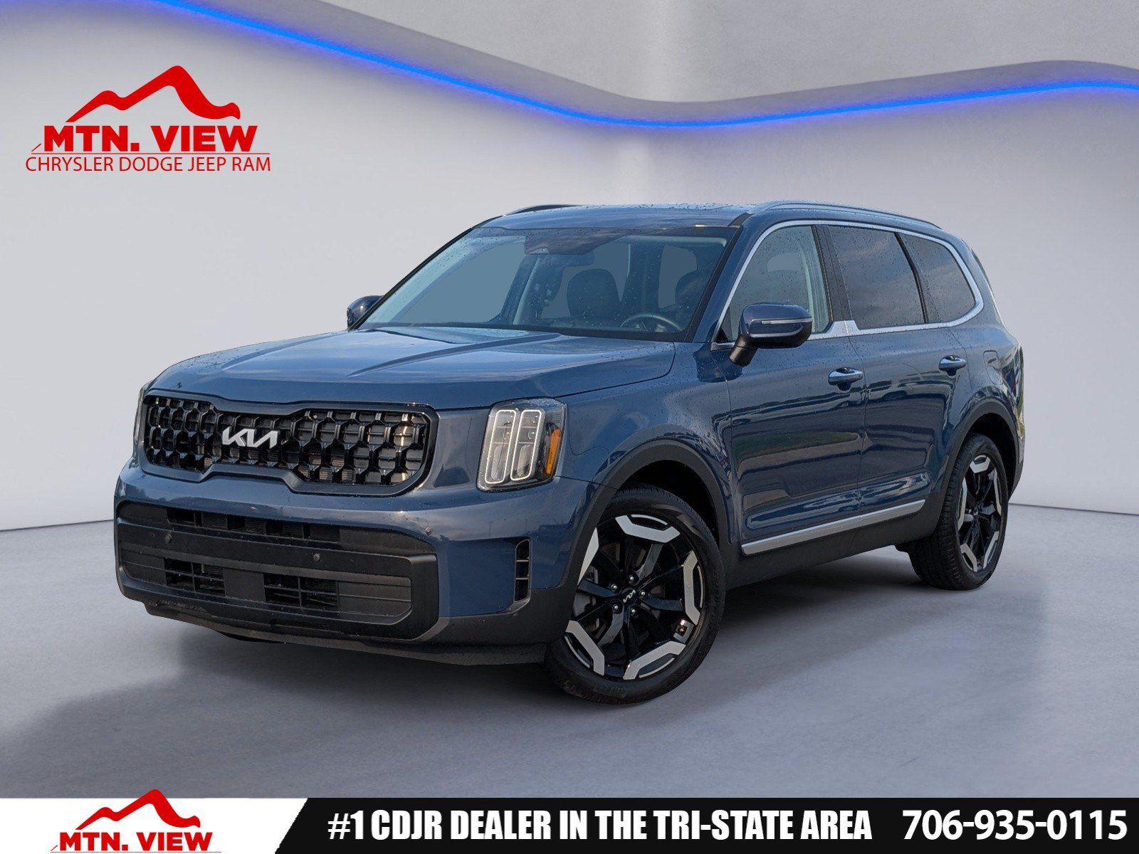 Used 2025 Kia Telluride S AWD/4WD image 1