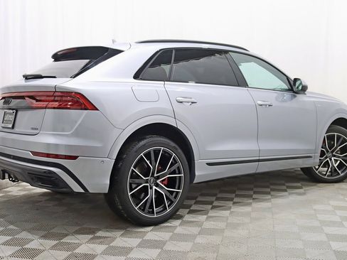 Used 2021 Audi Q8 Prestige w/ Prestige Package image 8