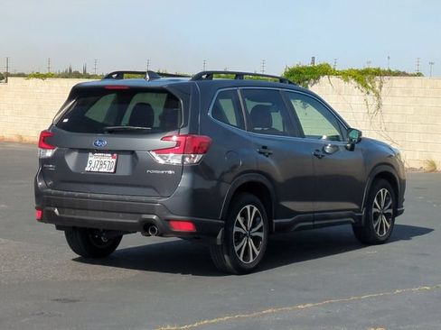 Used 2023 Subaru Forester Limited w/ Popular Package #2 AWD/4WD image 8