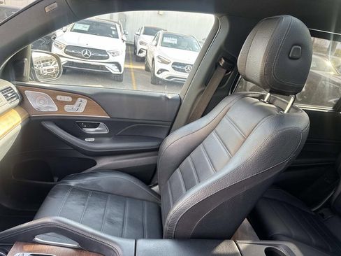 Used 2020 Mercedes-Benz GLS 450 4MATIC image 14