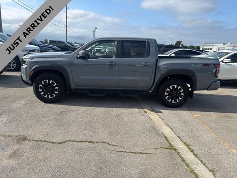 Used 2023 Nissan Frontier PRO-4X w/ Tow Package AWD/4WD image 8