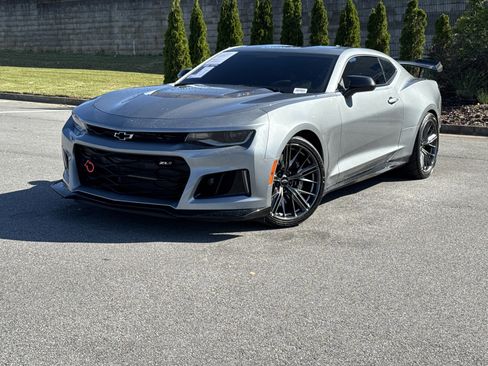 Used 2024 Chevrolet Camaro ZL1 image 5