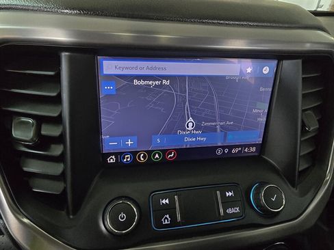 Used 2021 GMC Acadia AT4 w/ Technology Package AWD/4WD image 32