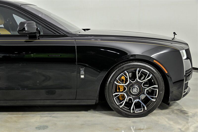 Used 2022 Rolls-Royce Ghost Black Badge AWD/4WD image 14