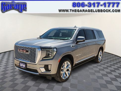 Used 2022 GMC Yukon XL Denali AWD/4WD image 1
