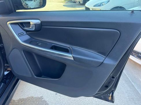 Used 2015 Volvo XC60 T5 Premier Plus image 33