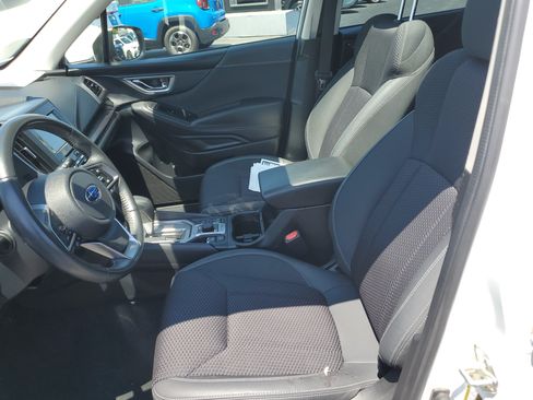 Used 2021 Subaru Forester Premium AWD/4WD image 15