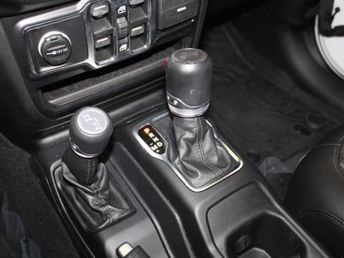 Used 2021 Jeep Wrangler Unlimited Sahara image 14