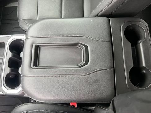 Used 2021 Chevrolet Silverado 2500 LTZ w/ LTZ Convenience Package image 26