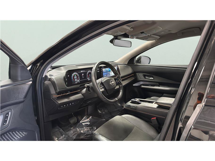 Used 2024 Nissan Ariya FWD image 15