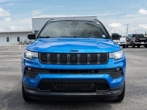 Certified 2023 Jeep Compass Latitude w/ Convenience Group AWD/4WD image 8