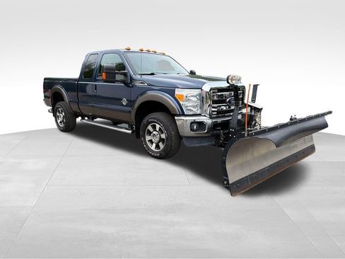 Used 2016 Ford F350 Lariat w/ Lariat Interior Package AWD/4WD image 1