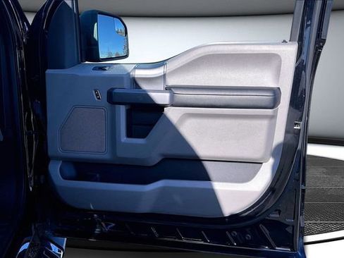 Used 2019 Ford F150 XLT w/ Equipment Group 302A Luxury image 28