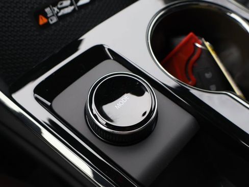 New 2026 Chevrolet Equinox RS w/ Convenience Package III FWD image 33