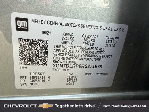 Used 2024 Chevrolet Equinox EV LT FWD image 9
