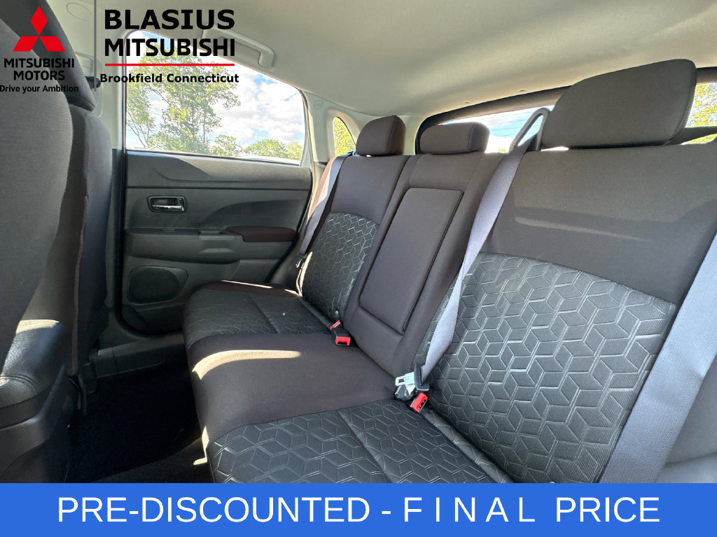 Used 2025 Mitsubishi Outlander Sport ES AWD/4WD image 36