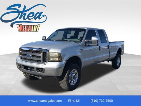 Used 2005 Ford F350 XLT image 1