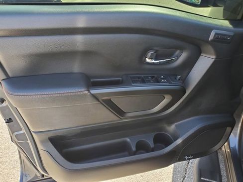 Used 2023 Nissan Titan PRO-4X w/ Pro-4x Convenience Package image 15